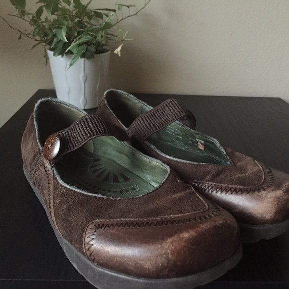 KALSO EARTH Shoes - KALSO Earth Shoes. 9B KALSO EARTH Shoes - KALSO Earth Shoes. 9B